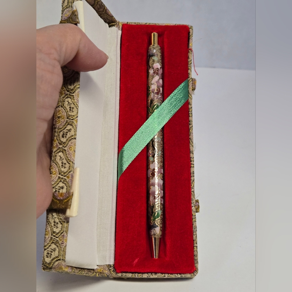 Vintage Cloisonné Gold Floral Design Pen 5 3/8" - Picture 3 of 13